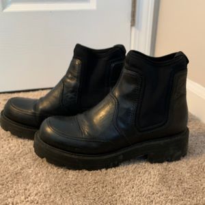 Vagabond Shoemaker Cosmo Chelsea Boots